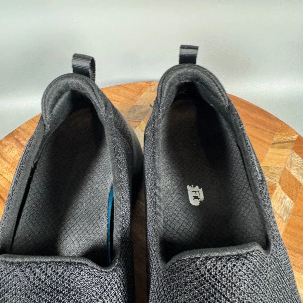 Skechers good used